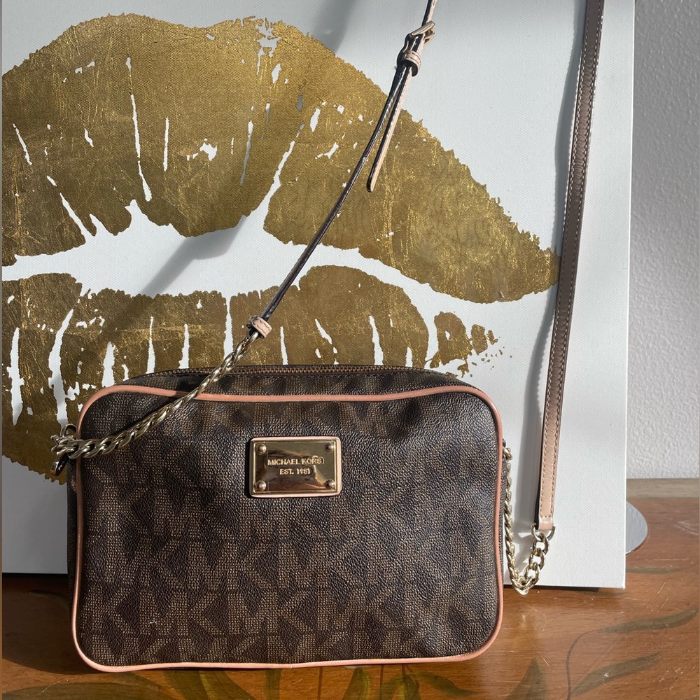 Michael Kors Crossbody